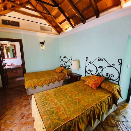 Granados Palacio Boutique Hotel Ecija Luaran gambar