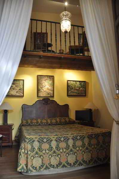 Granados Palacio Boutique Hotel Ecija Luaran gambar