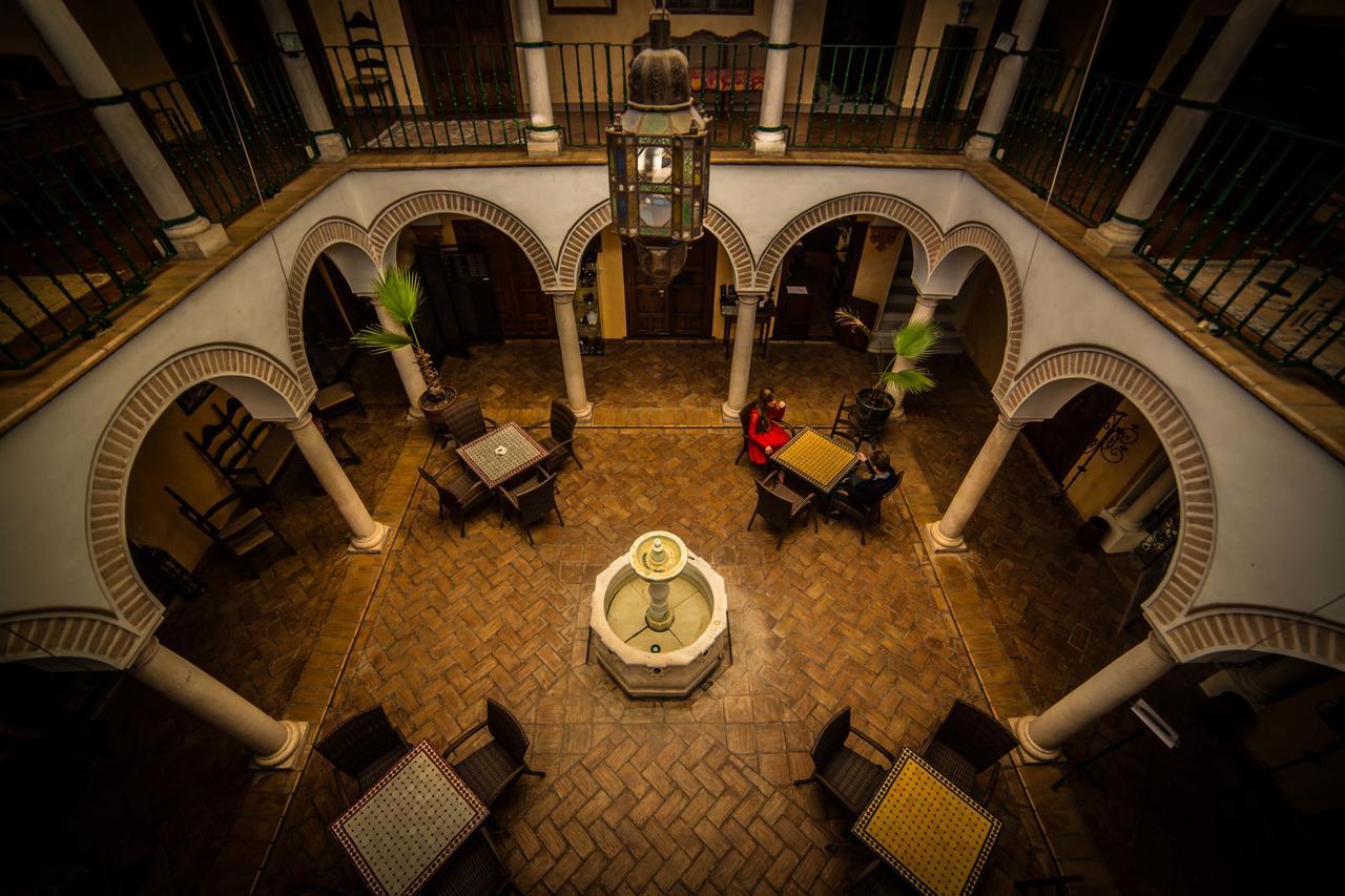 Granados Palacio Boutique Hotel Ecija Luaran gambar