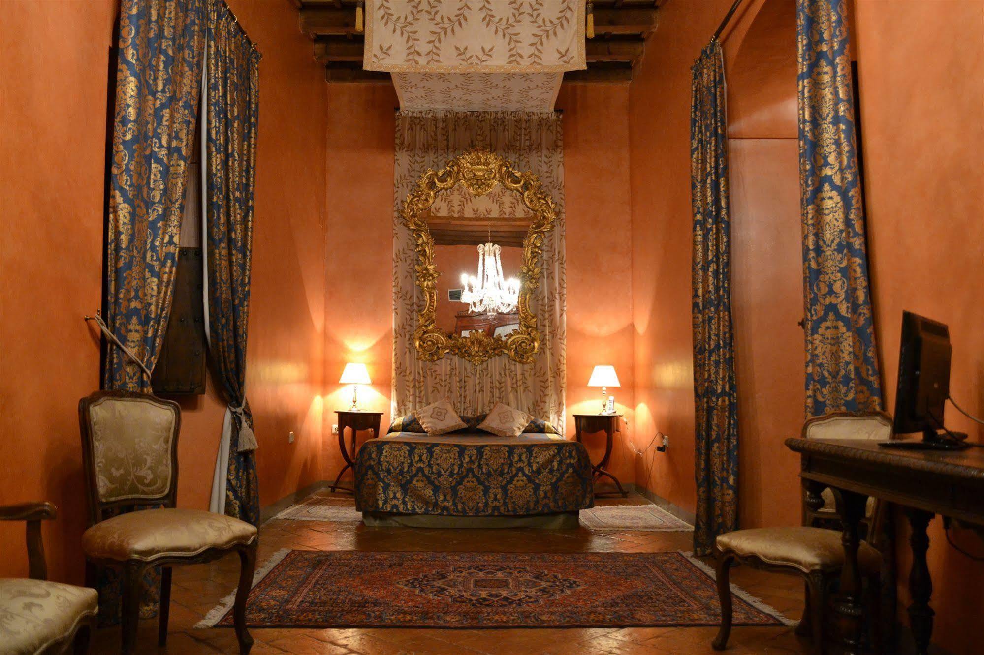 Granados Palacio Boutique Hotel Ecija Luaran gambar