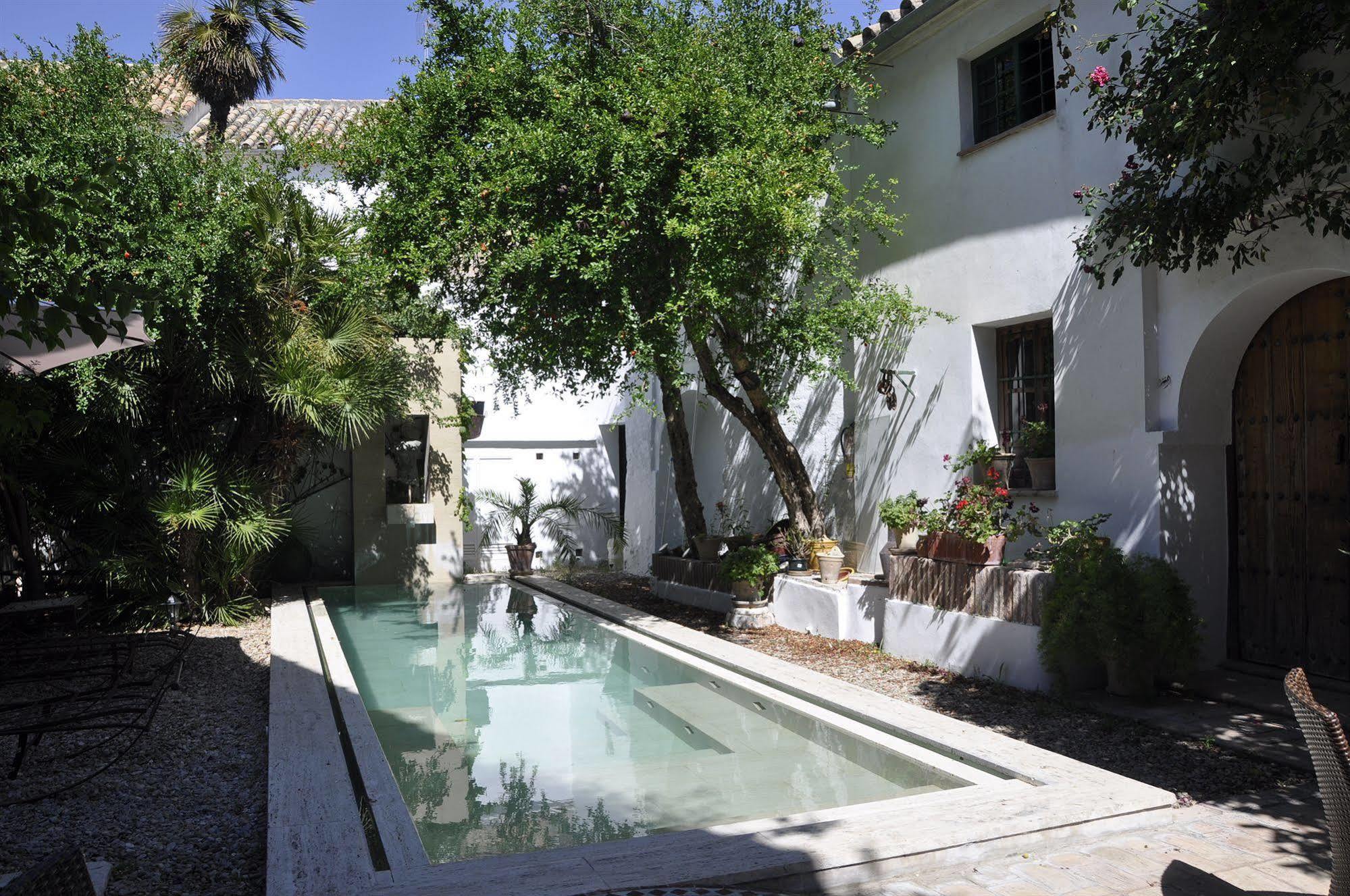 Granados Palacio Boutique Hotel Ecija Luaran gambar