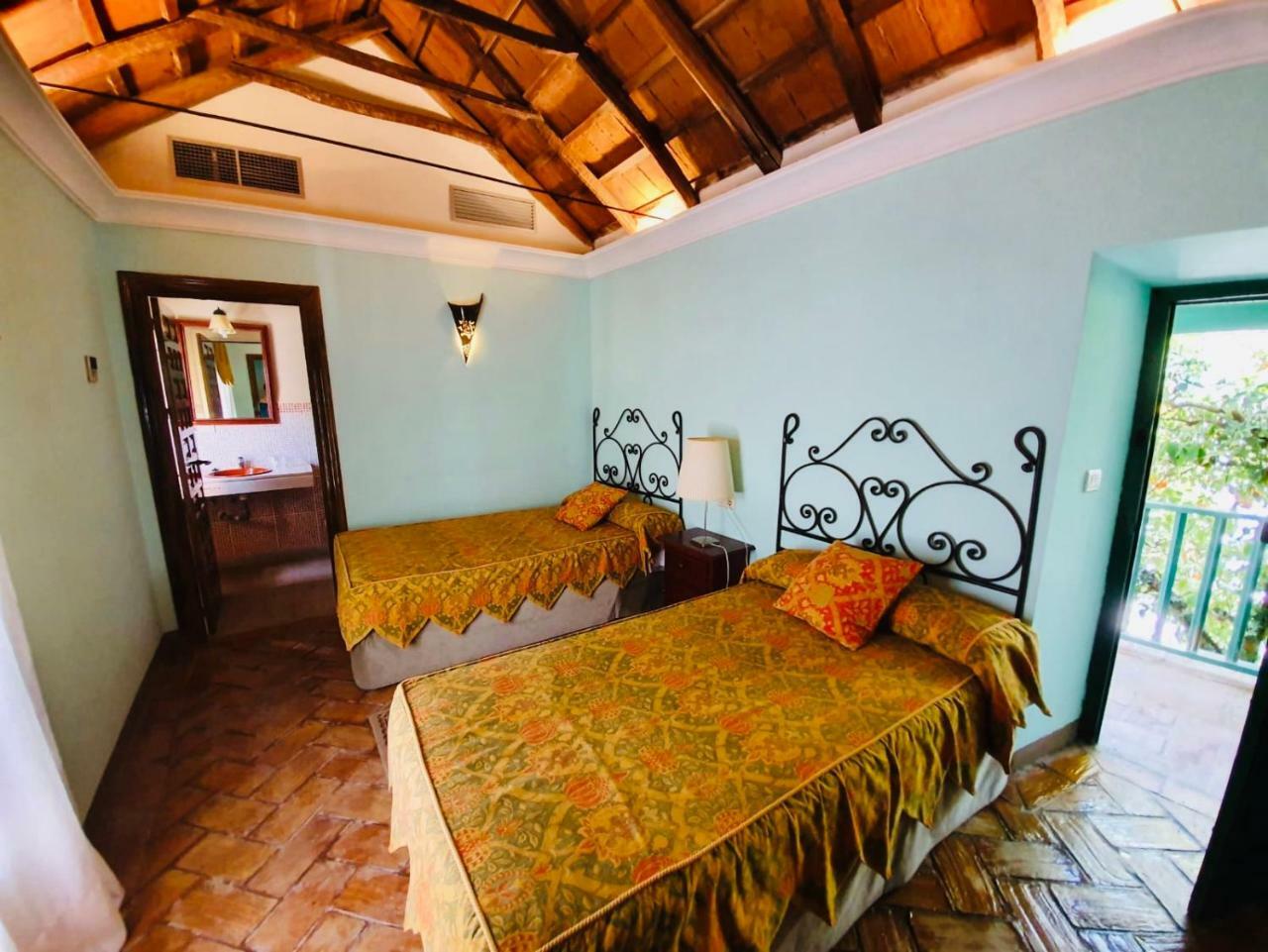 Granados Palacio Boutique Hotel Ecija Luaran gambar