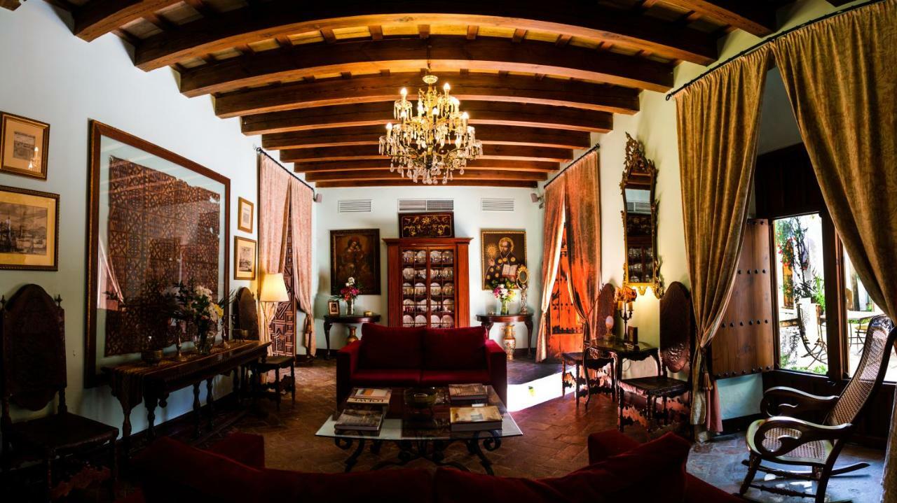 Granados Palacio Boutique Hotel Ecija Luaran gambar